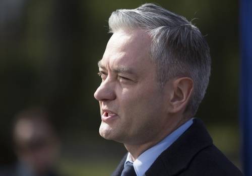 Robert Biedroń: Lech Kaczyński będzie się w grobie przewracał