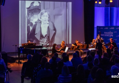 Muzyczno-filmowy powrót do przeszłości w Studiu S-1