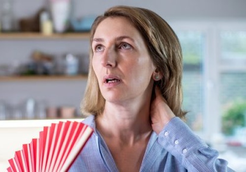 Menopauza a uroda: poczuj się dobrze