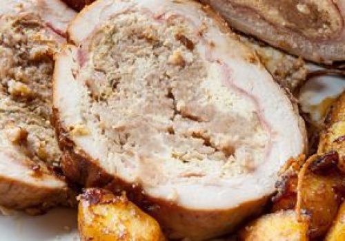 Przed laty była obowiązkowa na śląskich weselach. Dziś tylko najstarsze gospodynie pamiętają przepis