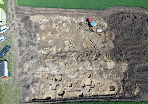 Tysiące lat osadnictwa ujawnione dzięki budowie kolei. Czescy archeolodzy świętują sukces roku