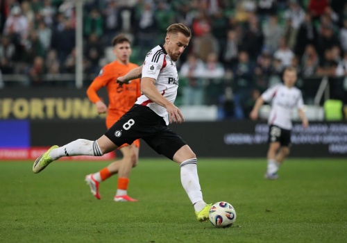 Lech – Legia w klasyku Ekstraklasy: typy, kursy, transmisja (26.04.2026)