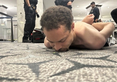 Strzały w Waszyngtonie. Trump ewakuowany, napastnik ujęty