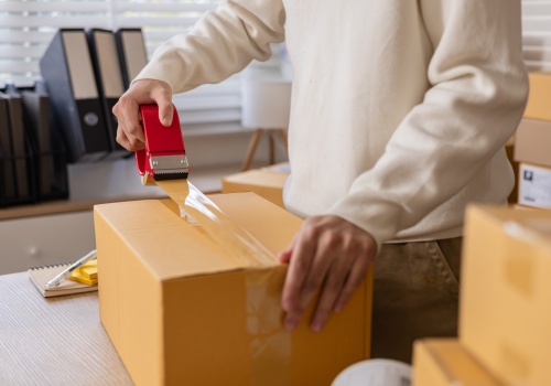 Polacy nie chcą się przeprowadzać. Praca wciąż ich do tego zmusza