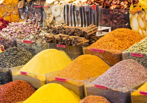 Badania wykazały, że synergia przypraw pozwala zwiększyć działanie przeciwzapalne nawet stukrotnie