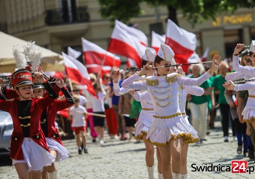 Biało-czerwono, radośnie i podniośle. Co będzie się działo w regionie podczas świąt majowych?