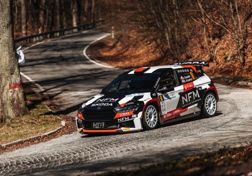 Sensacja w Świdnicy! 19-letni Rzeszowianin Adrian Rzeźnik pisze historię rajdów