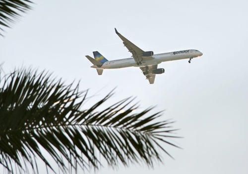 Lot staniał po zakupie? Nowa usługa Fru zwróci różnicę, ale jest pewien haczyk