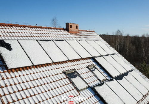 Trik z lustrem i fotowoltaika. Wyjaśniamy, czy to faktycznie działa