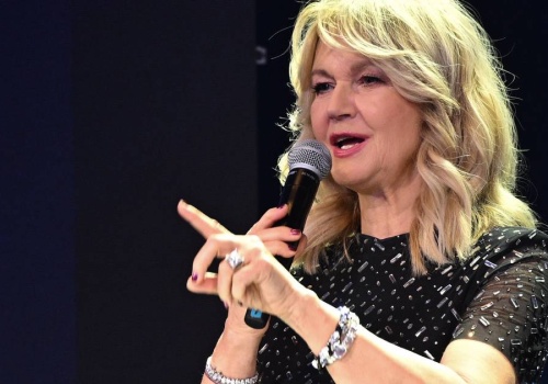 Grażyna Torbicka za chwilę skończy 67 lat. 