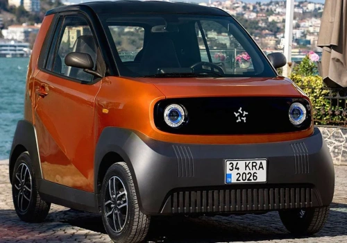 Oto Karea Fit. Turcja ma nową markę aut, a na działce Izery nadal rośnie koniczyna