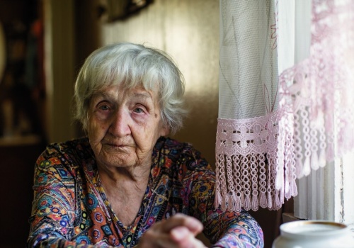 ZUS wskazał, kto nie dostanie 14. emerytury. Limit sięga 50 zł