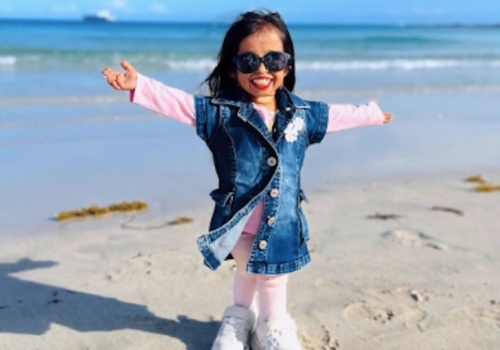 Najmniejsza kobieta świata została influencerką. 