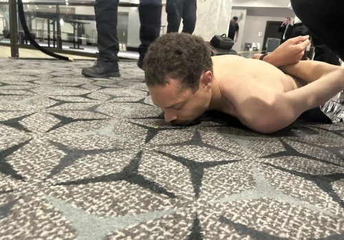 Kto był celem napastnika? Prokurator generalny odpowiada