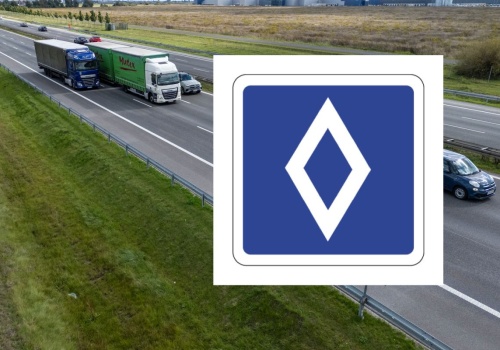 Mijasz biały romb? Kamery patrzą, z kim jedziesz. Wystawiają rachunek na prawie 600 zł