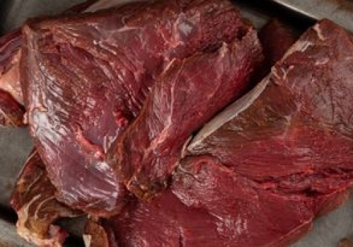 Najzdrowsze mięso na polskim rynku? Ma mniej kalorii niż wieprzowina i zero antybiotyków