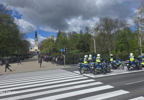 Częstochowa/ Miasto zasypie przejście podziemne, o które władze PRL-u toczyły spór z Episkopatem