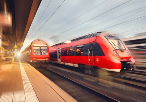 Szok w niemieckim pociągu regionalnym. Nagi mężczyzna zatrzymany, a lista zarzutów jest długa