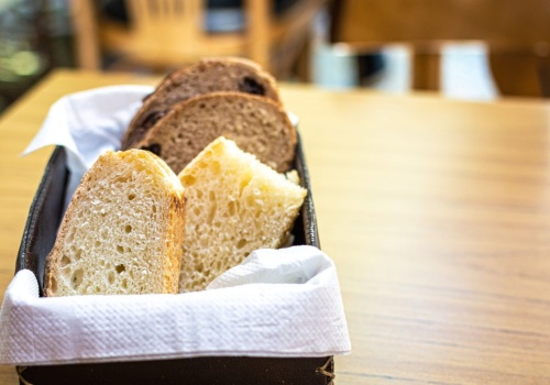 Nie wyrzucaj czerstwego chleba. Zrób z niego ten czeski przysmak