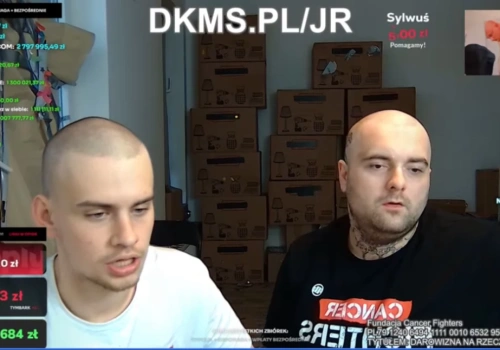 Ponad 210 mln zł na walkę z rakiem – trwa rekordowa zbiórka youtubera Łatwoganga