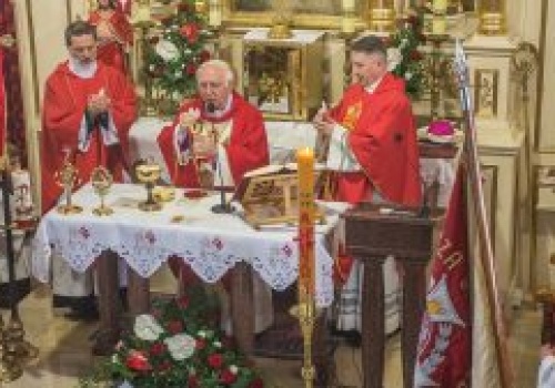 Abp Depo w Iwanowicach Dużych: Prośmy Ducha Świętego o potrzebne światło dla naszych powołań