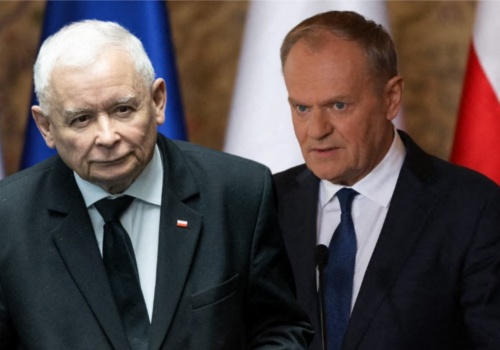 Topnieje przewaga KO nad PiS, nowy sondaż. Ekspert nie kryje zaskoczenia