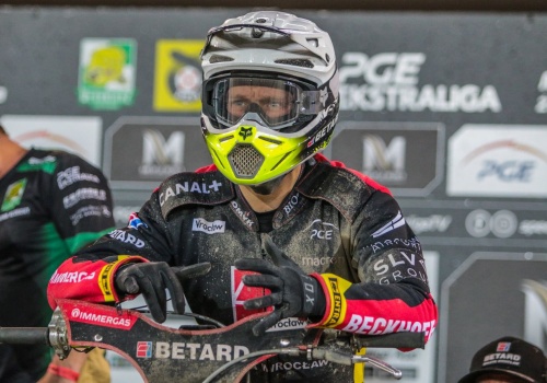 Żużel. Łaguta znów zachwycił w Grudziądzu. Zdobył 14 punktów na 8-letnim silniku!