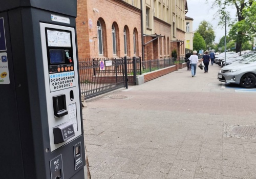 Nowe zasady parkowania w Sopocie. Dwie strefy i wyższe opłaty w centrum