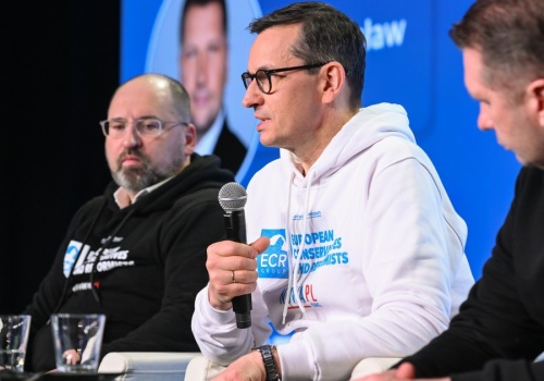 Konflikt w PiS wcale nie wygasł. Stankiewicz cytuje smsy od swojego informatora