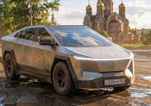 Rosjanie szykują własnego Cybertrucka. Russo‑Balt C55 ma rozwijać nawet 1000 KM