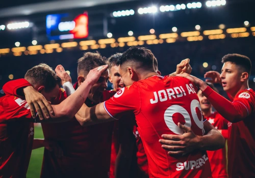 Sytuacja Wisły Kraków coraz mocniej się komplikuje. Wszystko za sprawą Wieczystej