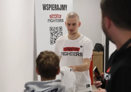 Łatwogang z apelem tuż przed końcem transmisji. Jest reakcja Czarzastego