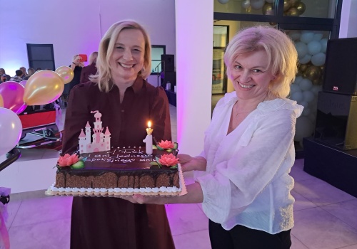 Pierwsze urodziny Gminnego Ośrodka Kultury i Sportu w Wierzchlesie