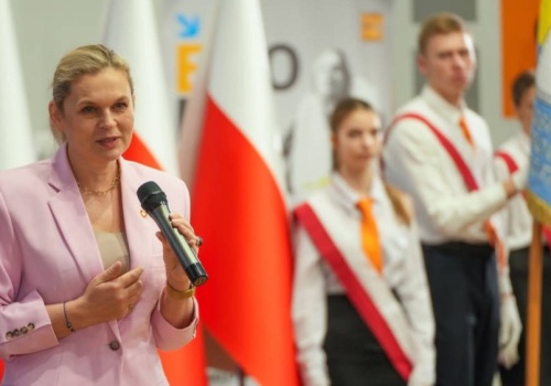 Tyle wolnego przed maturą dawno nie było. Nowacka: 