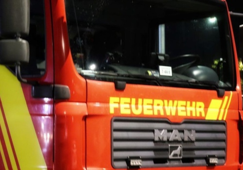 Dramat na niemieckiej autostradzie. Autokar stanął w płomieniach, droga została zablokowana