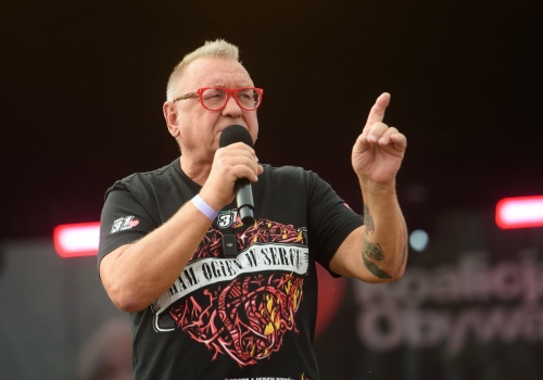 Dziwne gratulacje Owsiaka dla akcji Łatwogang