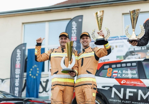 Strażacki zespół rajdowy z mocnym otwarciem sezonu