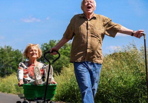 Fajne polskie filmy na Netflixie. 5 tytułów, przy których będziesz się dobrze bawić (nie tylko) w majówkę