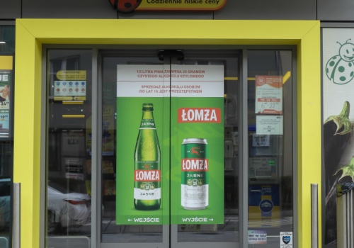 Do 24 piw gratis przed majówką. Lidl i Biedronka walczą promocjami