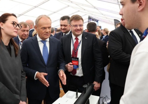 Donald Tusk w Rzeszowie: Polska i Ukraina zbudują wspólną armadę dronów