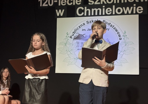 120 lat szkolnictwa świętowała PSP im. Jana Brzechwy w Chmielowie