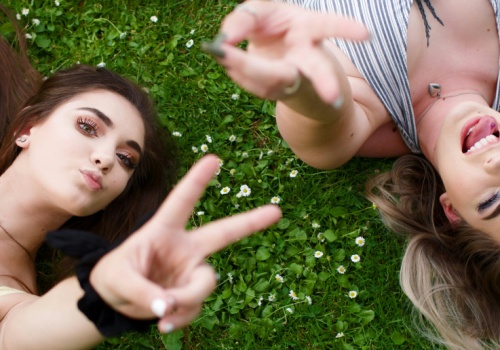 Jak Polacy spędzają majówkę? 