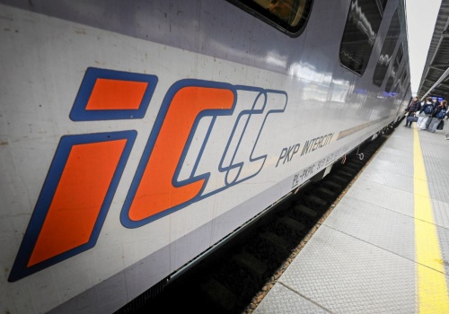 PKP Intercity ogranicza prędkość części pociągów. Przyczyną niebezpieczny incydent