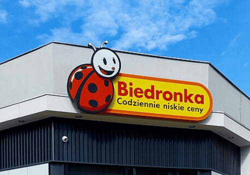 Biedronka zmienia godziny otwarcia sklepów. Ważny komunikat dla klientów