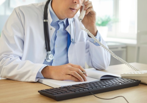 Dane medyczne pół miliona Brytyjczyków wystawione na sprzedaż. Rząd potwierdza incydent