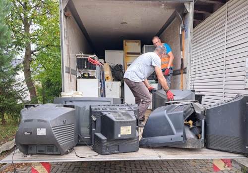 PSZOK w Chełmcu zmienia godziny! Dłużej w tygodniu i dodatkowe soboty dla mieszkańców