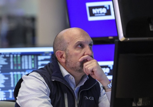 Rynki pogodzone z drogą ropą. 