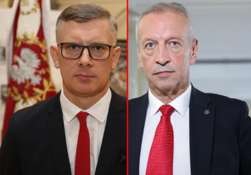 „Poematy Cenckiewicza”. Ostra riposta służb i jasny komunikat o dostępie