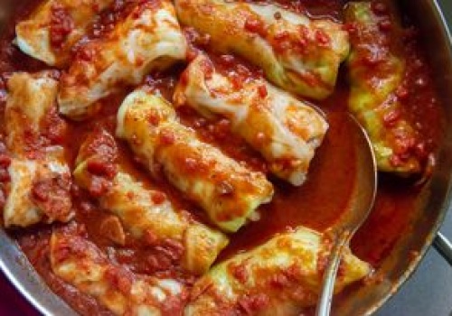 Te gołąbki nie mają sobie równych. Kapusta jest mięciutka i delikatna, a farsz soczysty