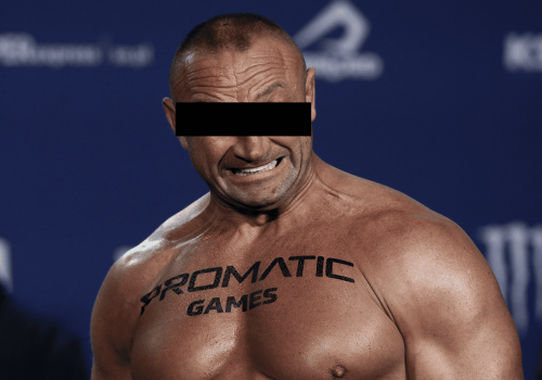 Mariusz P. oskarżony o promowanie hazardu. Znany strongman miał stanąć przed sądem, jest zwrot akcji